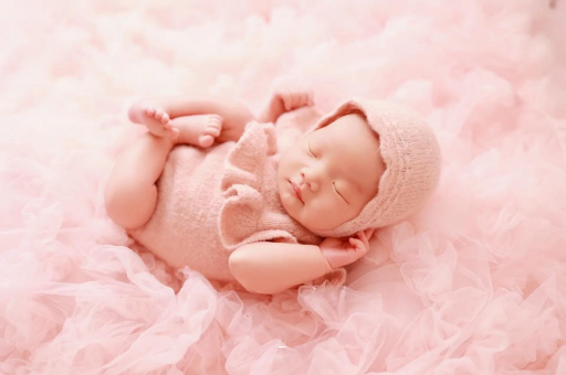 中国香港宝宝食指内扣 中国香港宝宝食指内扣