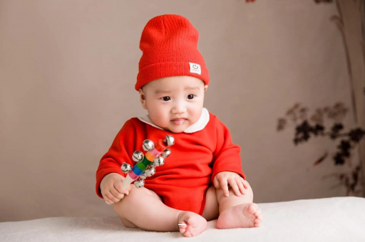 中国香港宝宝四个月发烧怎么办 中国香港宝宝四个月发烧怎么办